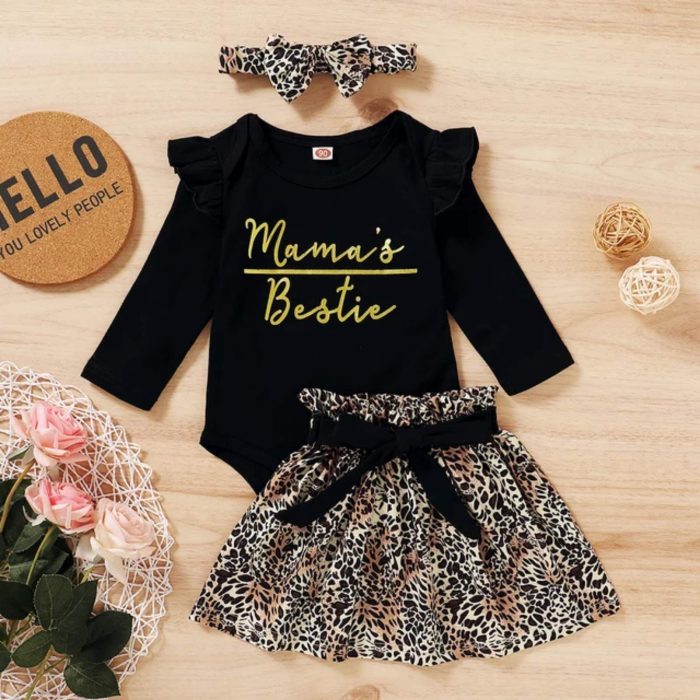Mama's Bestie baby set 2670 - Image 1