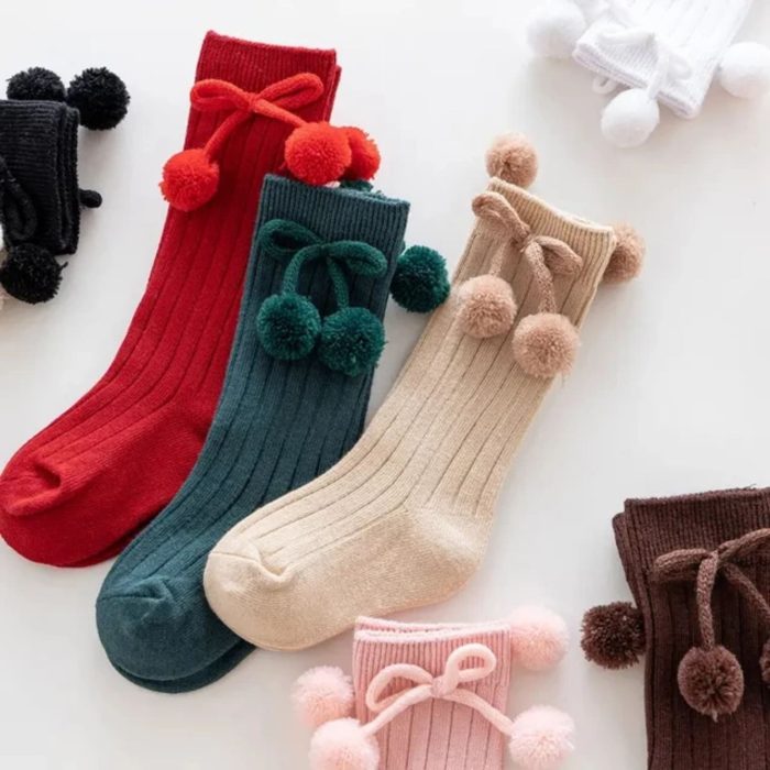 Κάλτσες με Pom Pom 8428 - Image 5