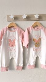 Pink Rabbits 2620 - Image 2